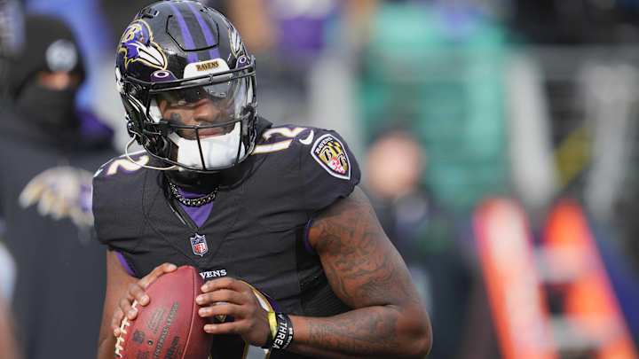 Ravens’ Tyler Huntley Inactive, QB Anthony Brown to Start vs. Bengals