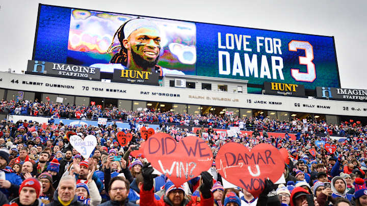 Damar Hamlin Tweets Perfect Reaction to Bills’ Opening Touchdown