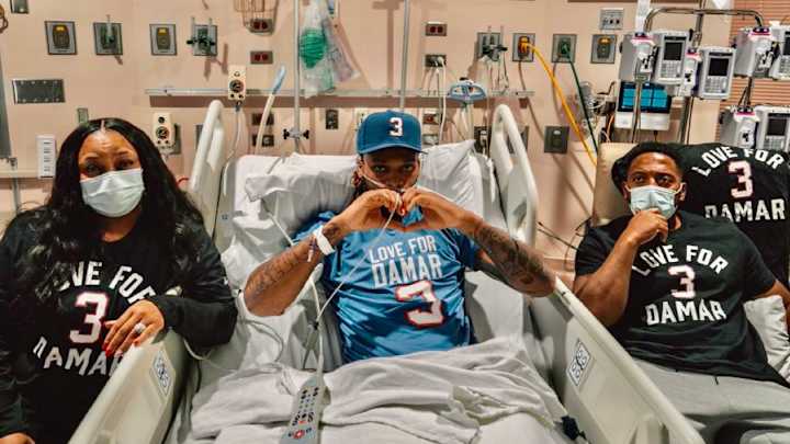 Cowboys Ex Tony Romo Calls Incredible Damar Hamlin-Inspired Bills 1st Play: WATCH