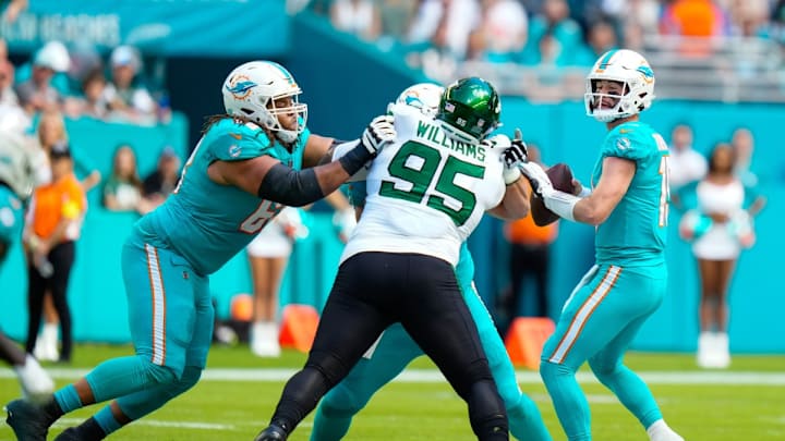 Dolphins-Jets Week 18 Halftime Observations