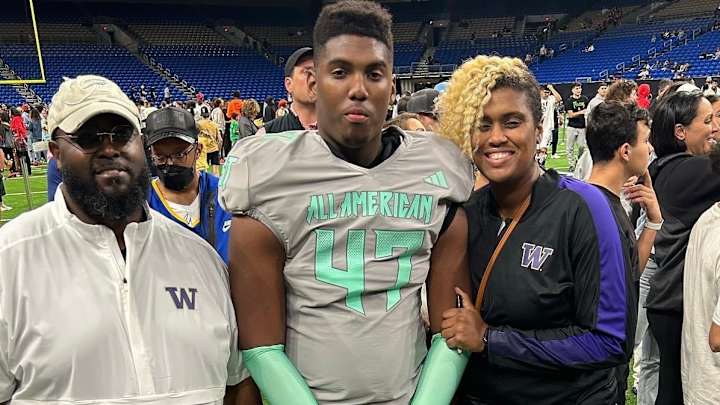 Up to 14 UW Football Newcomers Expected This Week