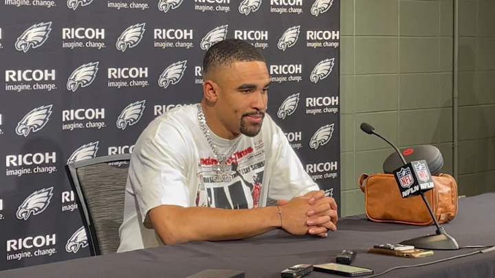 Eagles Finally Get Their T-Shirts and Hats Eagles Finally Get Their T-Shirts and Hats