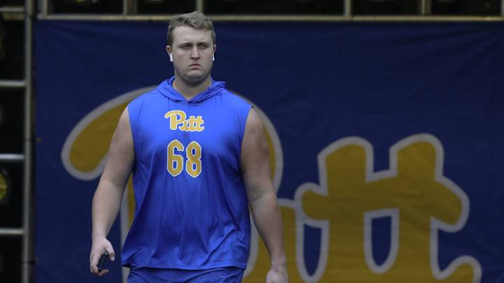 OL Jake Kradel, Blake Zubovic Returning for One More Season with Pitt