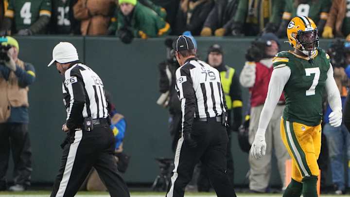 Walker Calls, Apologizes to Lions Team Physician