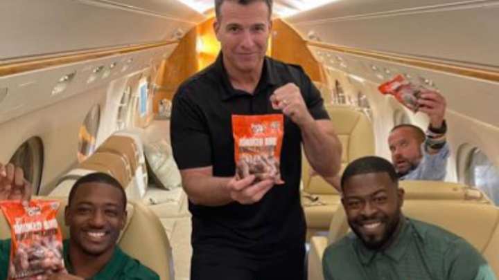 Former Miami Staffer Demarcus Van Dyke Heads To USF