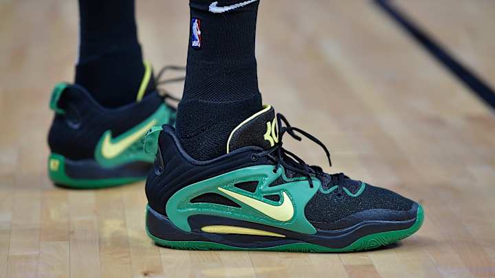 Kevin Durant Makes History in Nike KD 15