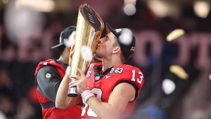 Kirby Smart Calls Stetson Bennett the "Greatest Dawg of All Time" Kirby Smart Calls Stetson Bennett the "Greatest Dawg of All Time"