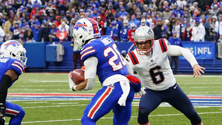 Final NFL Week 18 Observations ... With Dolphins Angles