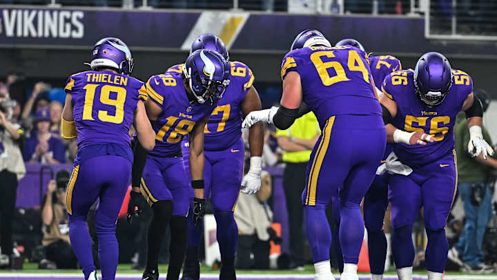 Garrett Bradbury, Blake Brandel Getting Closer to Returning to Vikings' O-Line