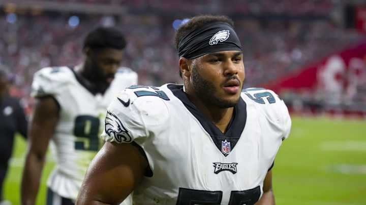 Linebackers T.J. Edwards, Kyzir White Among Eagles to Have Contracts Voided Linebackers T.J. Edwards, Kyzir White Among Eagles to Have Contracts Voided