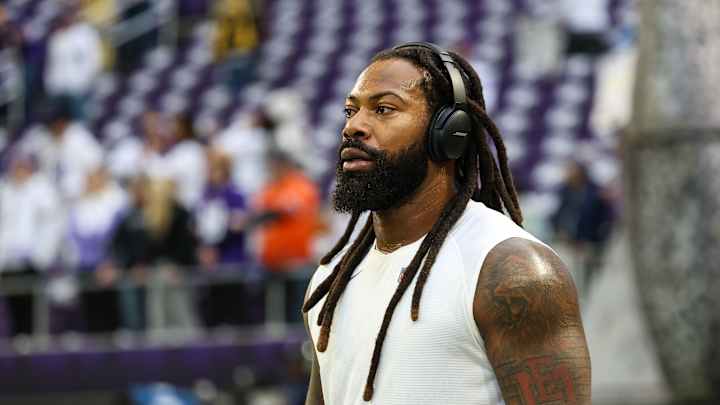 Vikings' Za'Darius Smith is '100 Percent' After Knee Injury Limited Him Down the Stretch
