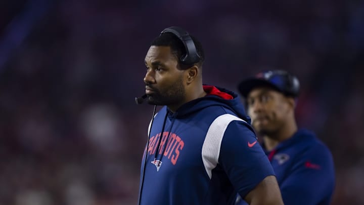 Panthers Submit Request to New England to Interview Jerod Mayo