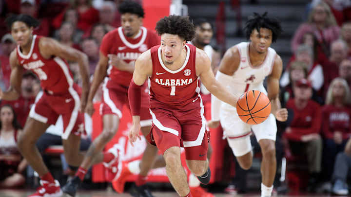 Just A Minute: Recapping No. 4 Alabama's Win Over No. 15 Arkansas