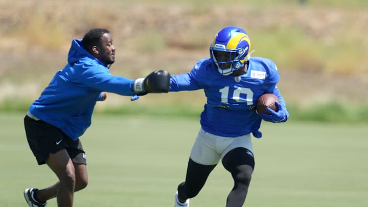 Texans Request Head Coach Interview With Rams Assistant Thomas Brown