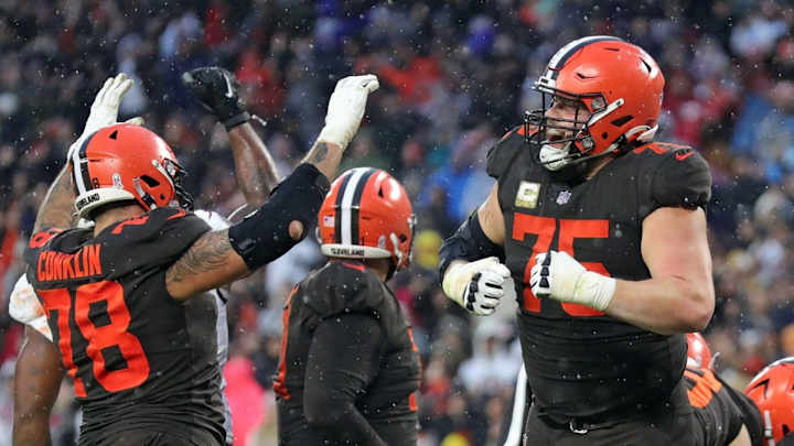 Cleveland Browns Offensive Line Unit Ranked Among the Best This Season Despite Issues