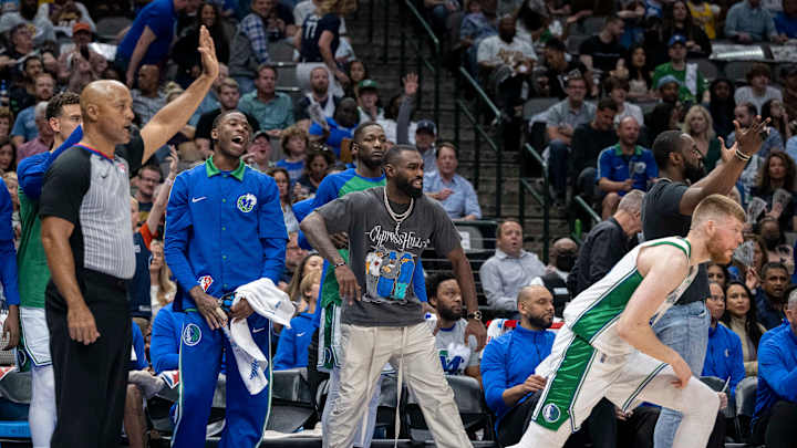 Lakers: Two Dallas-LA Trade Pitches That Could Suit Both Parties Lakers: Two Dallas-LA Trade Pitches That Could Suit Both Parties