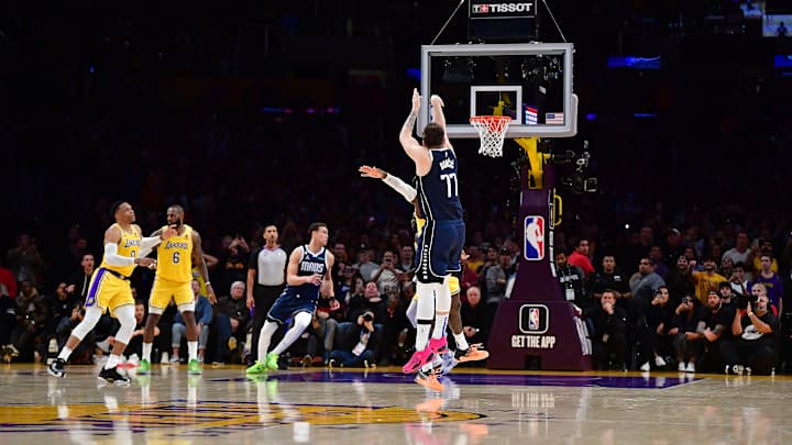 Lakers News: Darvin Ham Regrets Costly Defensive Mistake Against Mavericks