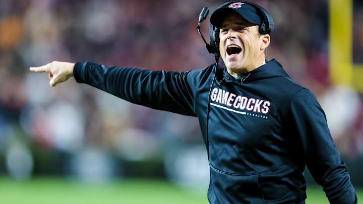 Shane Beamer Blasts South Carolina Radio Program for Garrett Riley Claim