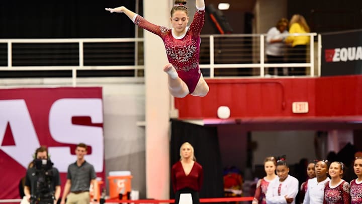 Alabama Gymnastics Picks Up First Road, SEC Win Over Arkansas Alabama Gymnastics Picks Up First Road, SEC Win Over Arkansas