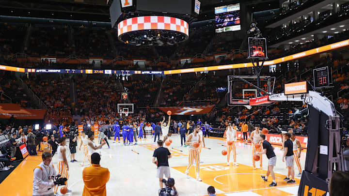 The Halftime Report: Tennessee vs. Kentucky