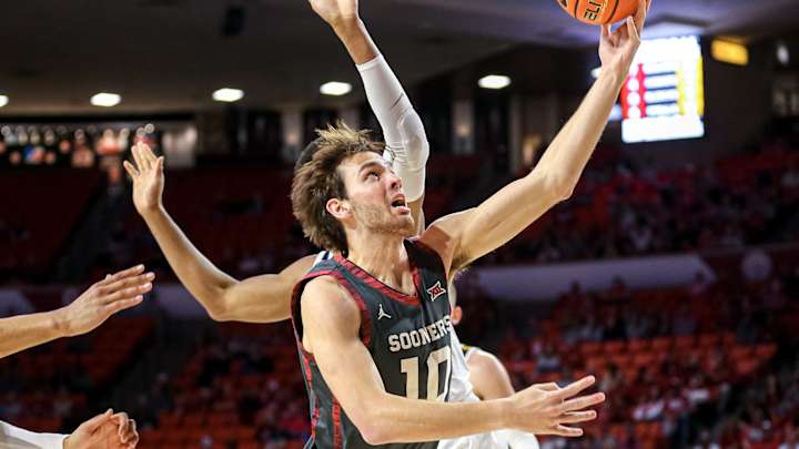 West Virginia Loses Fifth Straight