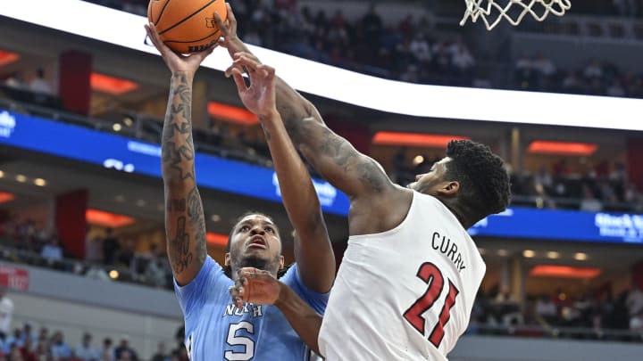 Louisville Clobbered By North Carolina to Remain Winless in ACC Play