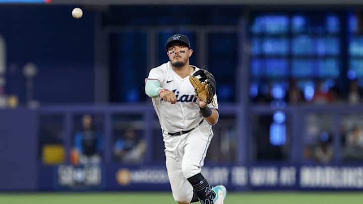 Dodgers: Miguel Rojas Has Proven Himself To Be A Defensive Weapon