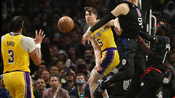 Lakers News: Some Injured LA Players Improving Enough To Partake In Practice