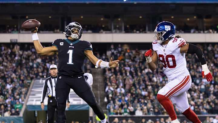 Philadelphia Eagles vs. New York Giants Preview: NFC East Christmas Day Battle Philadelphia Eagles vs. New York Giants Preview: NFC East Christmas Day Battle