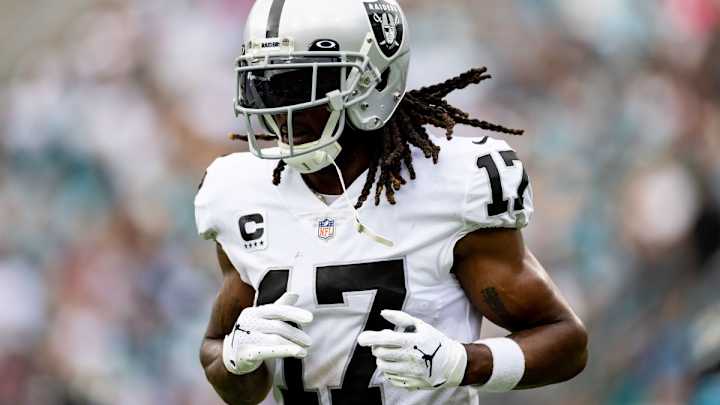 Reviewing All Records Broken in Raiders' 2022-23 Season