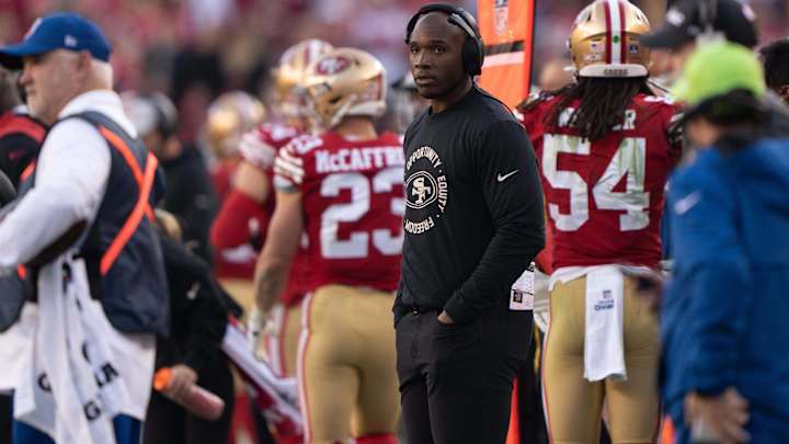 49ers’ DeMeco Ryans Expected to Interview With Four Teams This Week