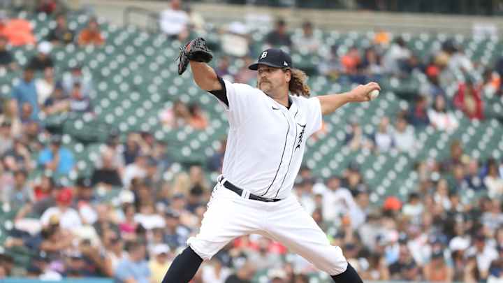 Chicago Cubs Targeting Two Relief Pitchers to Bolster Bullpen