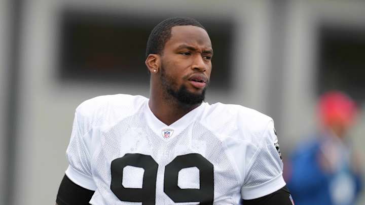 Raiders' 2023 Free Agent Class: Clelin Ferrell Raiders' 2023 Free Agent Class: Clelin Ferrell