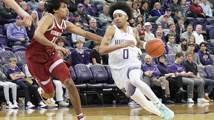 Koren Johnson Commits to Another UW Season, Needs Something in Return