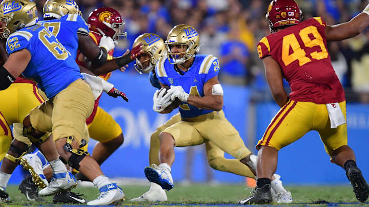 UCLA Football RB Zach Charbonnet Declares For 2023 NFL Draft