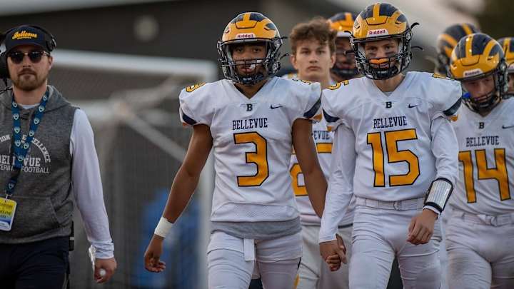 Huskies Make PWO Offer to Speedy Bellevue Cornerback