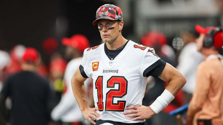 Tom Brady Called Out for Potential Dirty Play During Bucs-Cowboys Tom Brady Called Out for Potential Dirty Play During Bucs-Cowboys