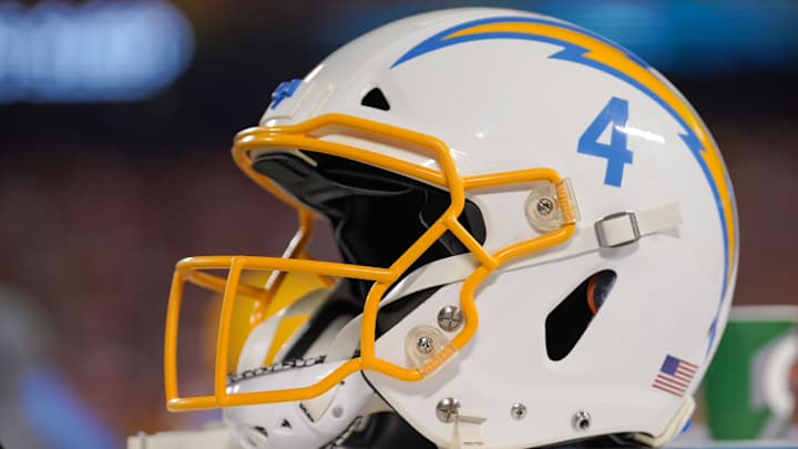 Chargers Fire Offensive Coordinator Joe Lombardi, QB Coach Shane Day