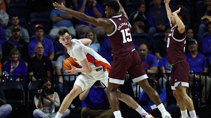 Fresh Tape Proving 'Beneficial' as Florida Prepares for Texas A&M Rematch Fresh Tape Proving 'Beneficial' as Florida Prepares for Texas A&M Rematch
