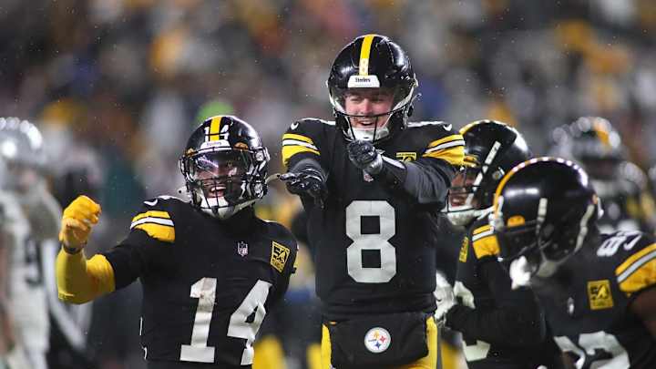 Steelers QB Kenny Pickett Spot On About Diontae Johnson, George Pickens