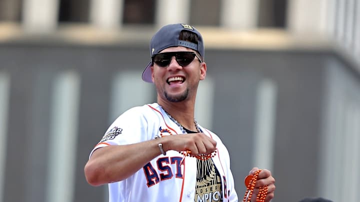 Yuli Gurriel Appears to Have Unfollowed Houston Astros on Instagram