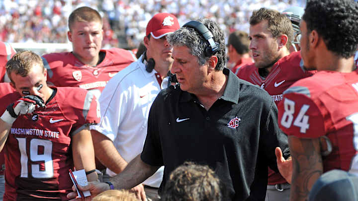 Evaluating a Quarterback: Mike Leach's Pillars