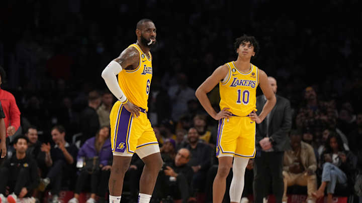 Lakers Blow A 32-Point Night From LeBron James, Fall To Kings 116-111 Lakers Blow A 32-Point Night From LeBron James, Fall To Kings 116-111
