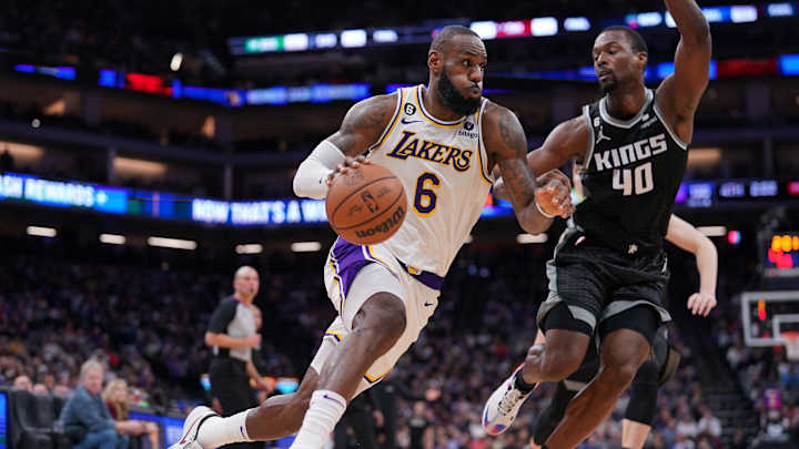 All Lakers Expert Predictions for Wednesday Night's Game Against the Sacramento Kings