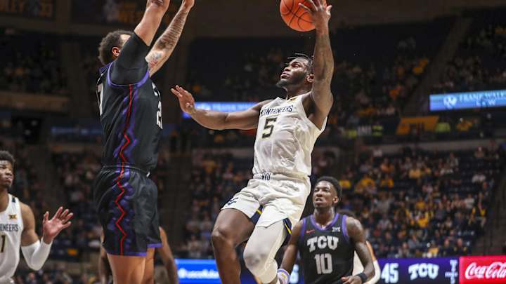 West Virginia and Auburn Square Off in Big 12/SEC Challenge