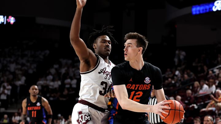 Gators Fail to Overcome Historically Poor First Half, Fall 54-52 to Aggies