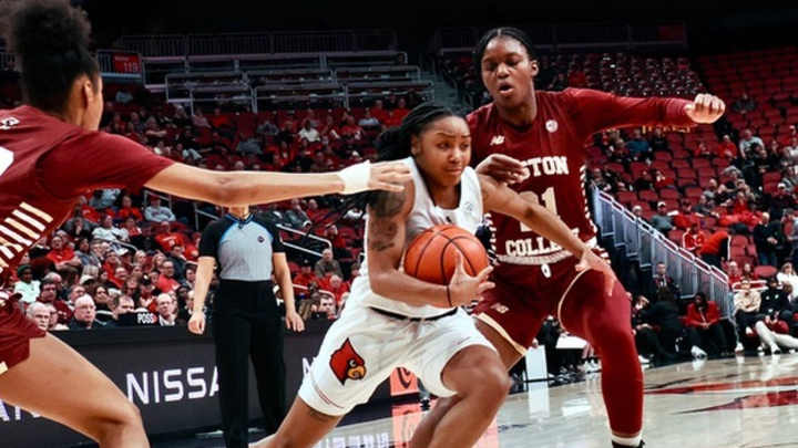 Van Lith, Carr Guide Louisville Past Boston College
