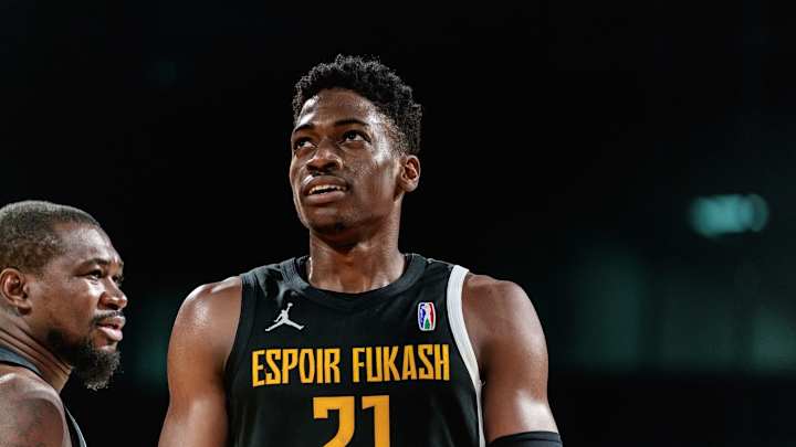 Louisville Adds F/C Emmanuel Okorafor to Roster