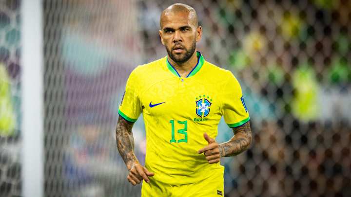 Dani Alves Detained in Barcelona on Sexual Assault Charges, per Report