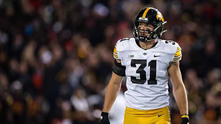 Raiders NFL Draft Prospect: ILB Jack Campbell, Iowa Hawkeyes